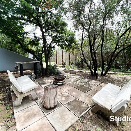 24 Degrees South Country Estate Villa Hoedspruit Exterior photo
