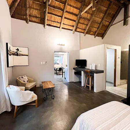 24 Degrees South Country Estate Villa Hoedspruit Exterior photo
